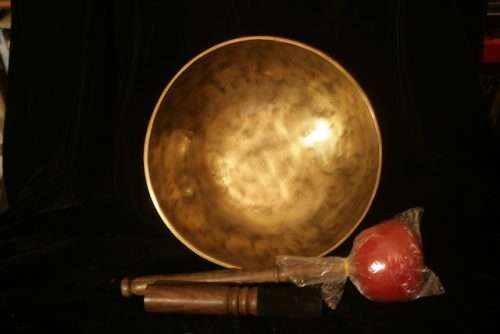 Large Hand beaten Singing Bowl 26cm