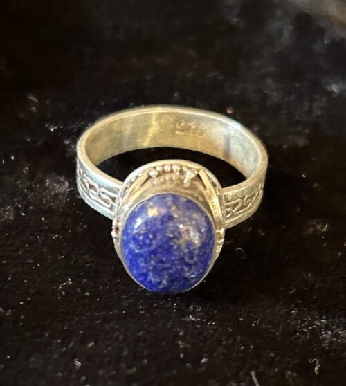 SILVER LAPIS LAZULI RING 3cm