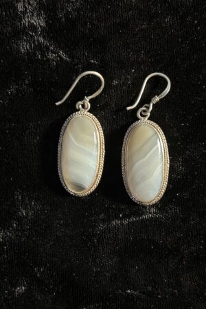 SILVER MOONSTONE  earrings 3 cm