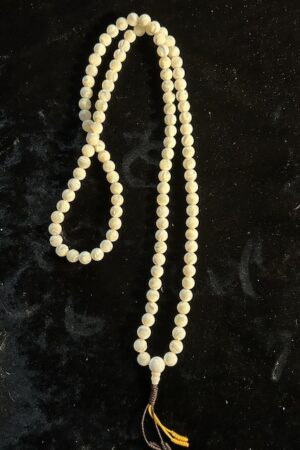 MOTHER OF PEARL mala 8mm